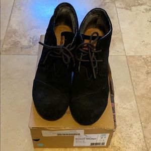 TOMS Black Suede Wedges